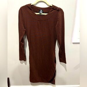 Nordstrom -Viva Vena! long sleeved perfect for fall dress